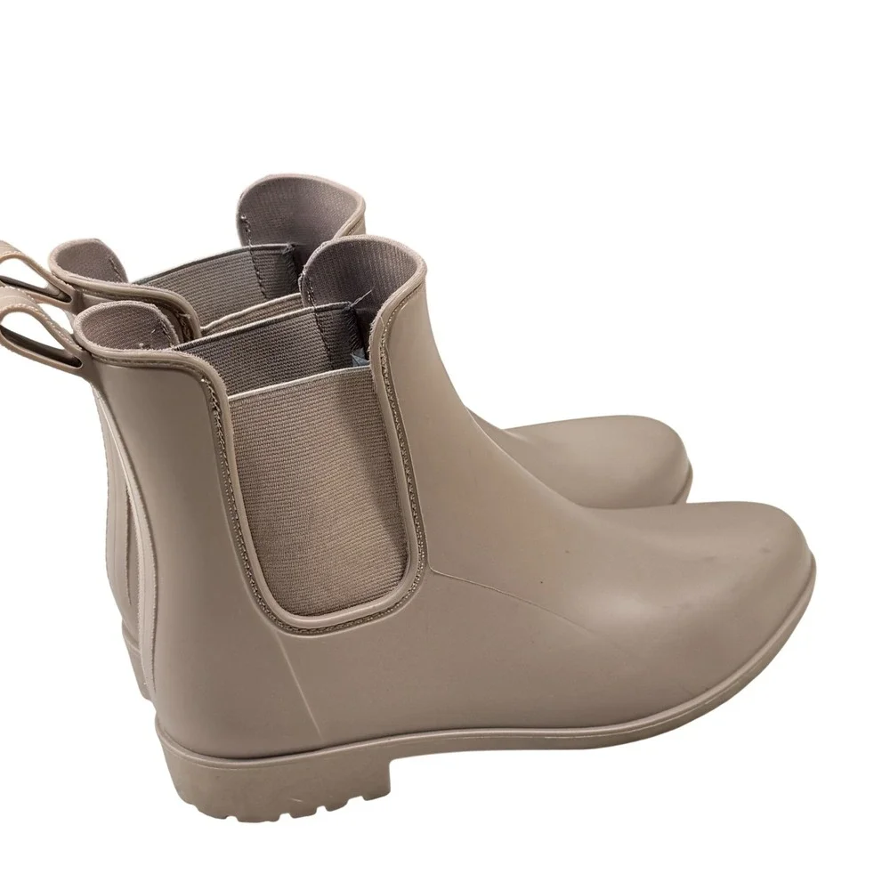 Taupe Rubber Chelsea Rain Boots Ankle Lug Sole Matte Gorpcore Womens Size 8